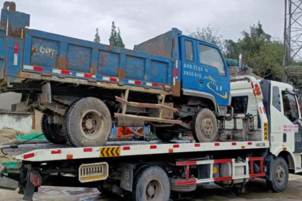 西城区面包车报废车价格表,西城区五菱面包车报废能给多少钱